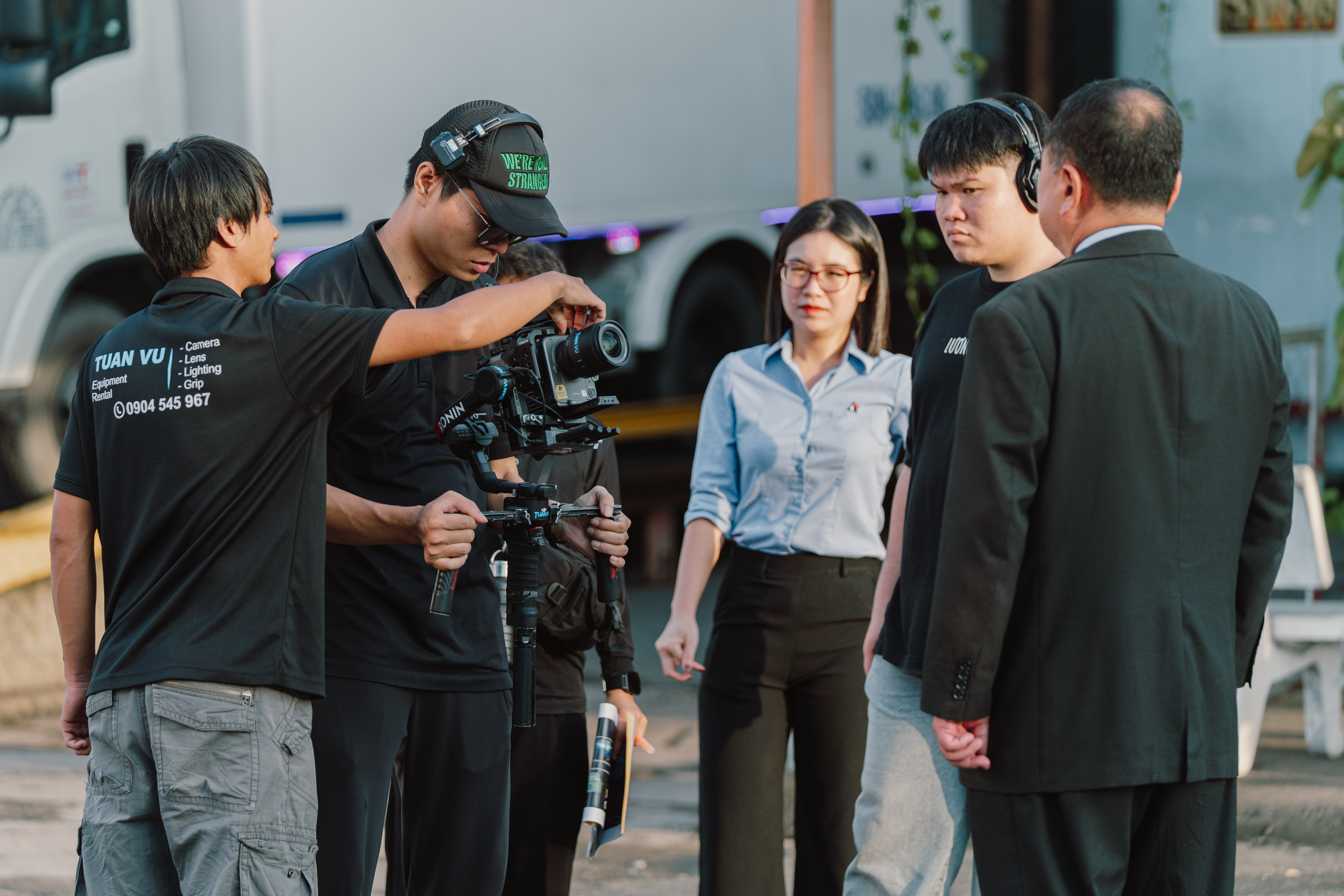 Video Doanh Nghiệp Đa Kênh & Tối Ưu SEO Website